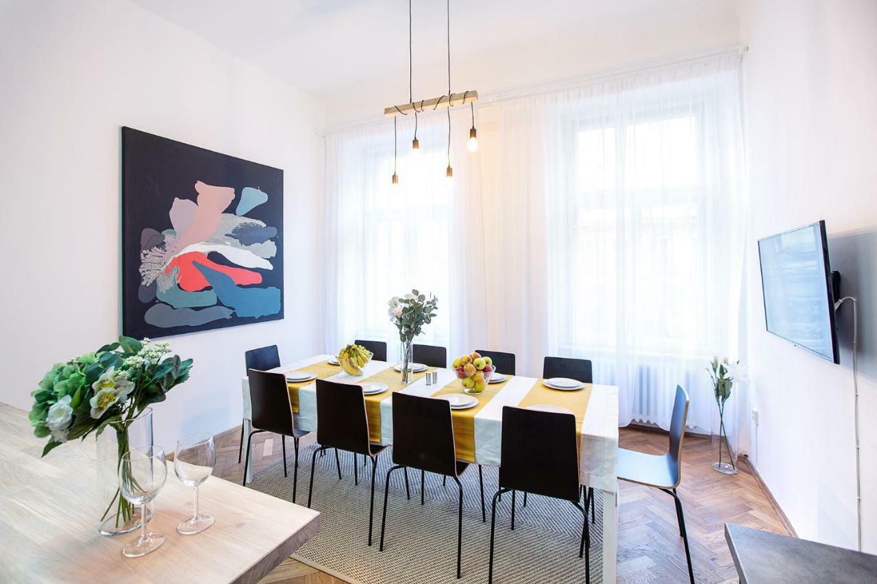 5Br 2Bath Family Apt 5Mins To Wenceslas Square Prag Dış mekan fotoğraf
